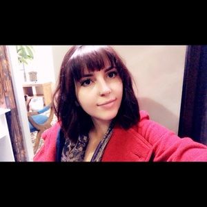 Meet your Posher, Jade